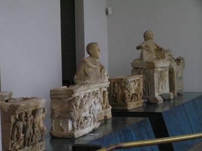 Etruskische Urnen, Museo Etrusco, Volterra