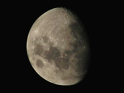u21/hfalkner/medium/36672560.Moon.jpg