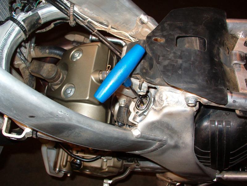 CRF250 Carburetor Needle Access