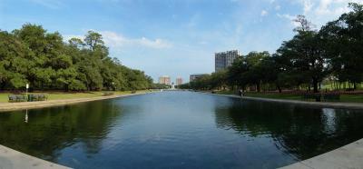 Herman Park Pool.jpg