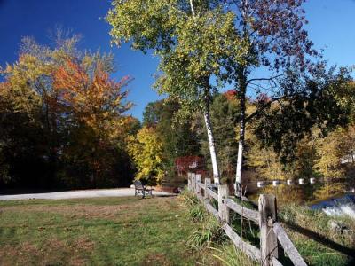fall-hopkinton-m10372.jpg
