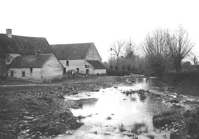OLD PHOTO  12    France