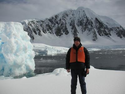 Peter on the floe
