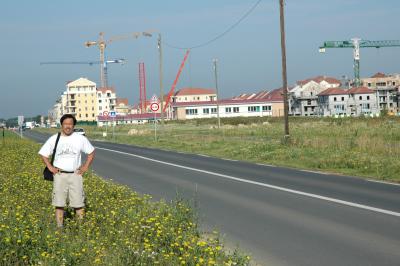 main street  truoc nha