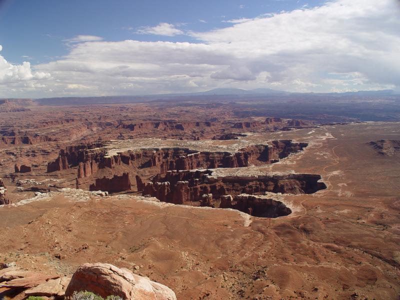 ut04-350.jpg
