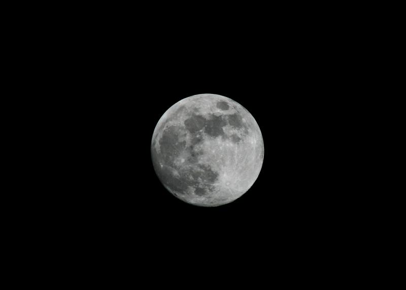Moon5X7.jpg