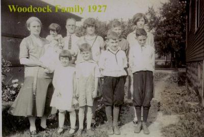 Woodcock Family all present, 1927