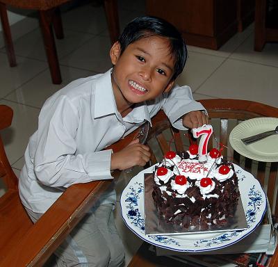 Jaya's 7th birthday - October 2004
