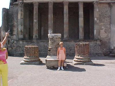 Debbie Pompei 1.JPG