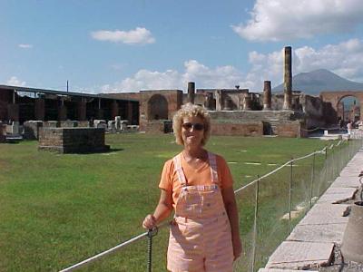 Debbie Pompei 3.JPG