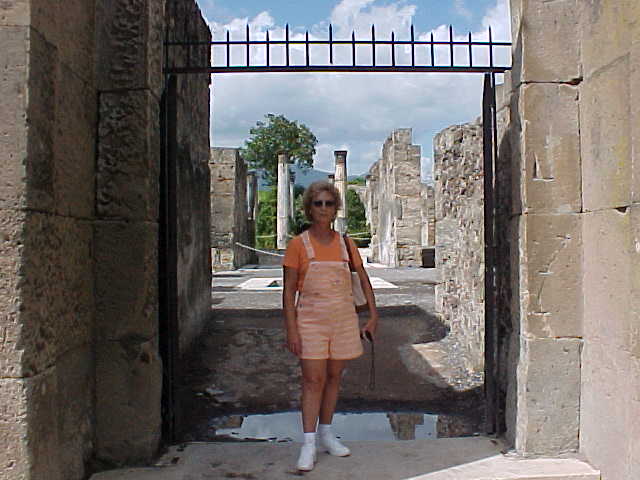 Debbie Pompei 2.JPG