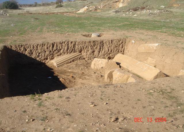 archeologist pit.JPG