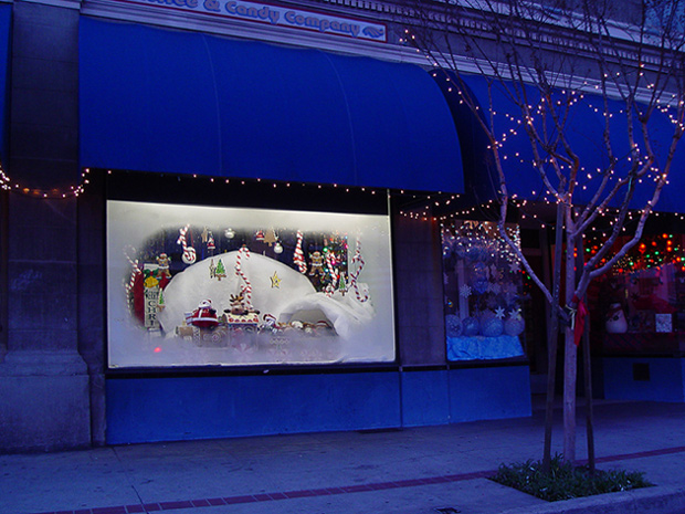<b>My Blue Christmas</b><br><font size=2> by Nee</font>