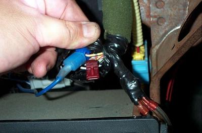 Red=Ignition taps into the Yellow/Red wire; Orange=constant taps into White/Blue