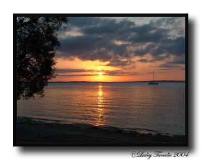 Fraser Is-sunset-sept-2003.jpg