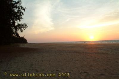 Darwin Beach at sunset