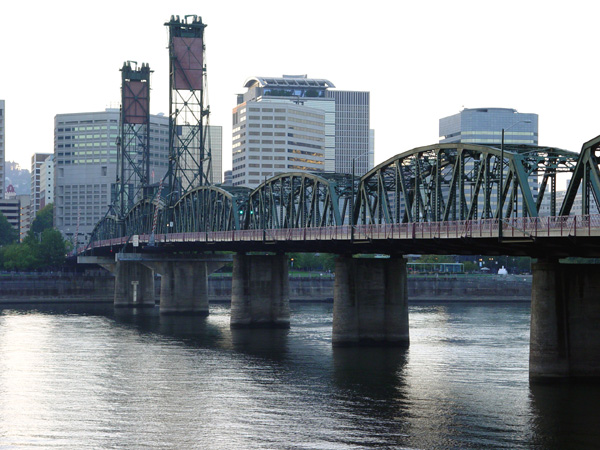 DSC00173HawthorneBr.jpg