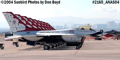 9 USAF Thunderbirds at the 2004 Aviation Nation Air Show stock photo #2165