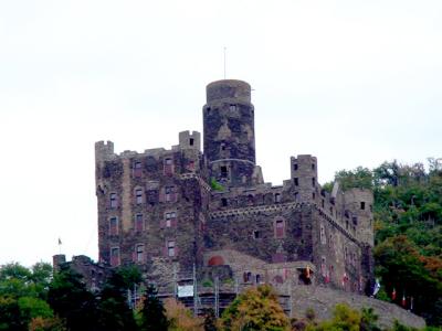 Rhein Castle 4.jpg