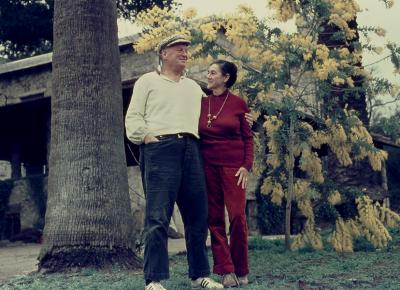 Dave,Edith-tree,'72.jpg