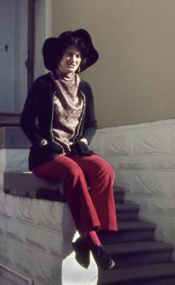Rachel,hat,'74-2.jpg