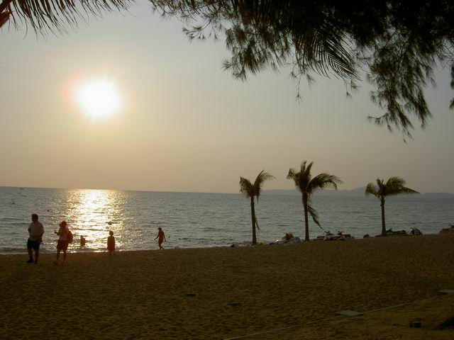Along Jomtien Beach