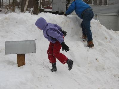 Snow at the mailbox