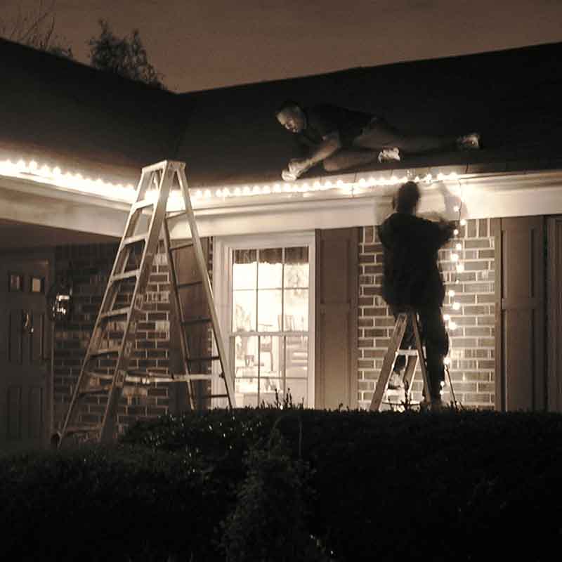 27 NOV 04 BEGINNING THE LIGHTS