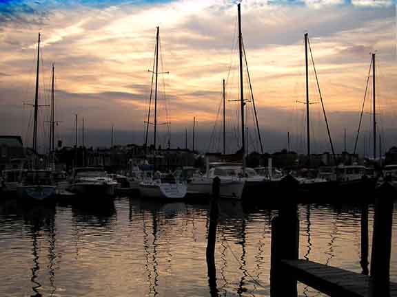 20 NOV 04 PORTSMOUTH YACHTS