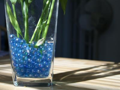 vase_shadow.jpg