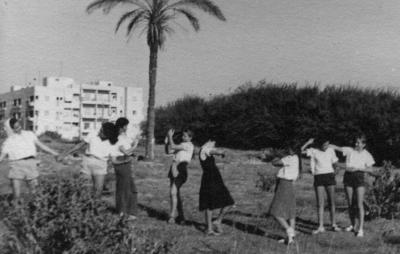 קבוצת נחשול - פרידה מויצית - ספטמבר 49
