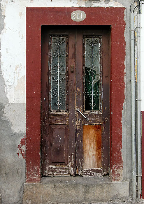 Door at 211