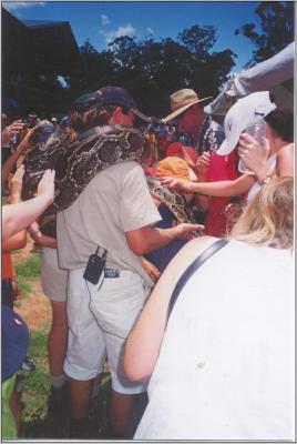 Australia Zoo_Hands On.jpg