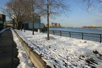 East River & 86th
