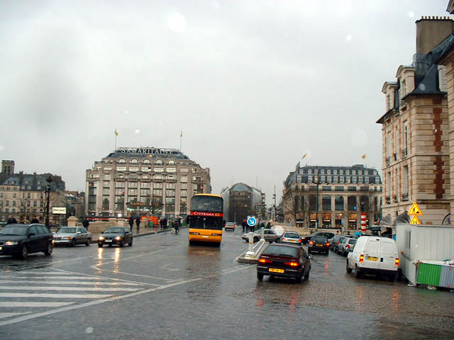 Point Neuf in the rain