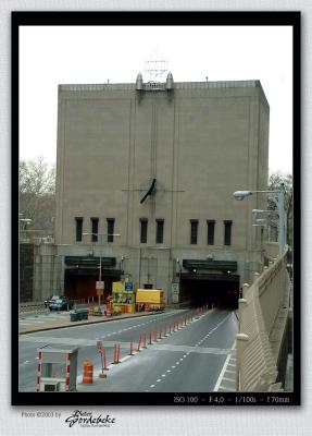 Brooklyn Battery Tunnel Entrance