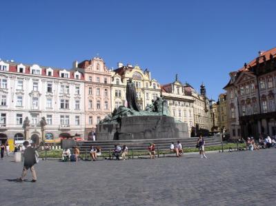 Main Sq.