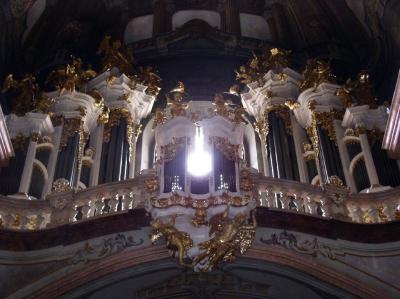 A vast church organ beautifully adorned