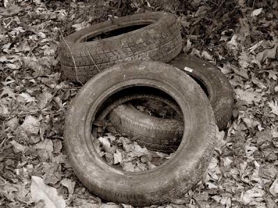u22/rsweatt/medium/13820536.tires.jpg