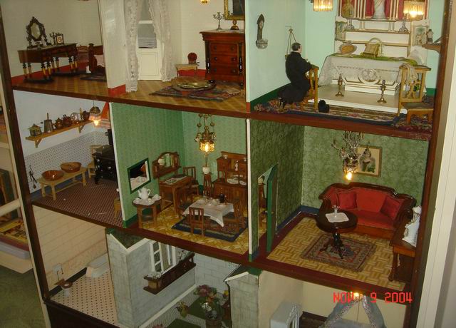 gaudi designed house2.JPG