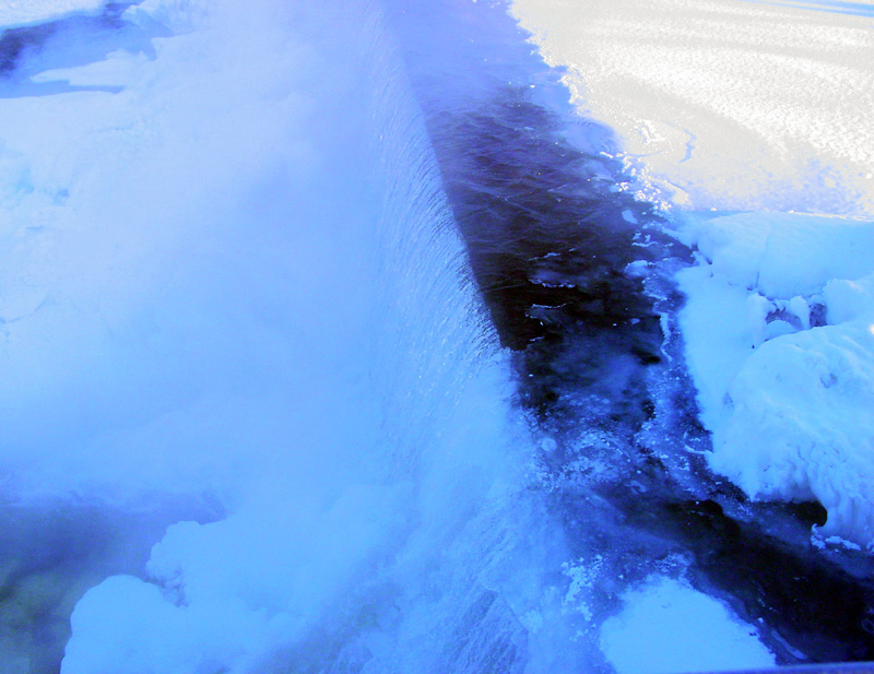 <B>31 Below<BR><Font Size=2>by Keith McKane</Font>