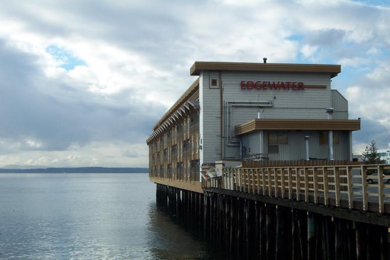 Seattle_1469 the edgewater.JPG