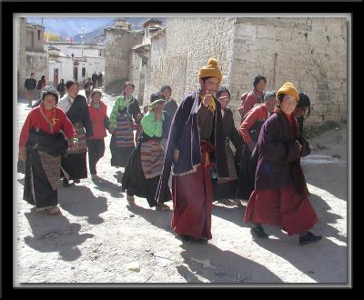 Visitors on their way up - Potala