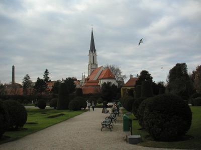 SchonbrunnView1.JPG