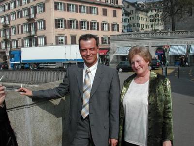 03/15/2002 - Graduation, Hannes, Mama