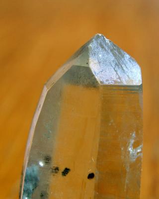 Calumet Quartz w Epidote Inclusions