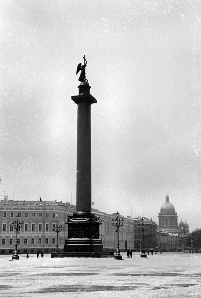 Alexander Column, Palace Square