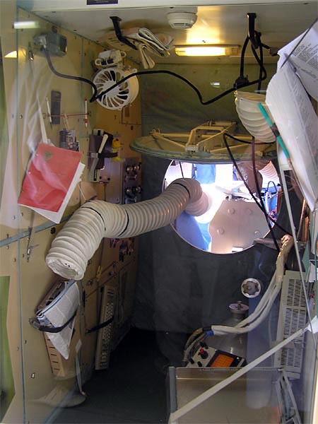 Rendezvous in Space *