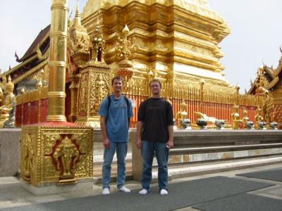 IMG_0221-wat on doi suthep.jpg