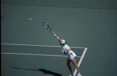 u23/curtlarson/medium/16998854.IMG266monicaseles.jpg